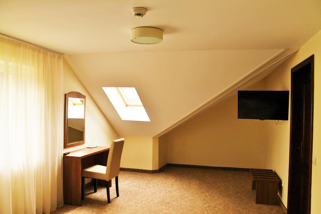 Hotel Crisalpin Poiana Brasov Extérieur photo