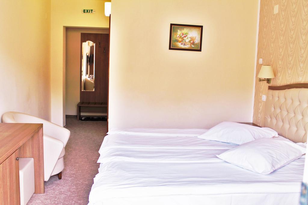 Hotel Crisalpin Poiana Brasov Extérieur photo